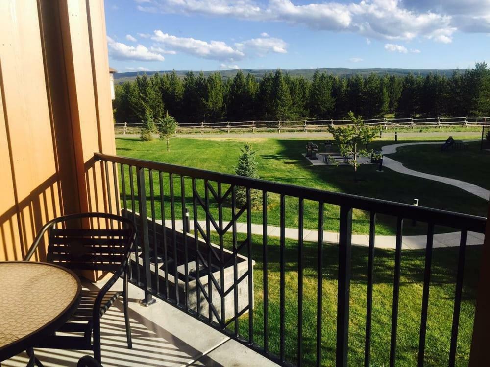 West Yellowstone Condominium Resort Exteriör bild